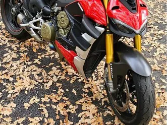 ducati streetfighter v4 s