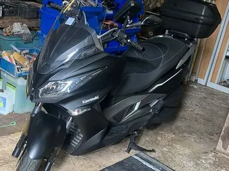 scooter j125 kawasaki