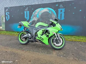 kawasaki zx6r