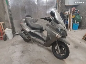 piaggio xevo 125