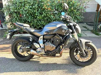 yamaha mt-07 11milles km