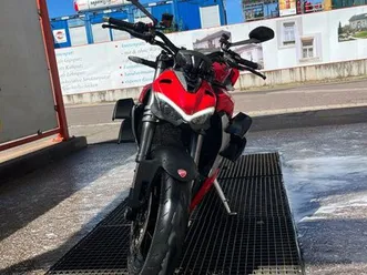 ducati streetfighter v2 - akrapovič - garantie 27/09/2026