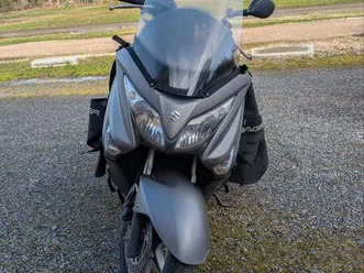 suzuki burgman 125 – fiable, entretenu, bien équipé