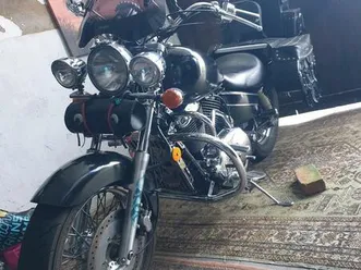 honda vt 1100 schadow