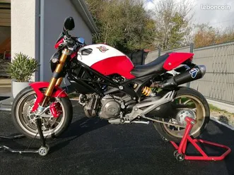 ducati monster 1100 s