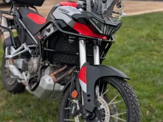aprilia tuareg équipée
