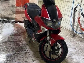 gilera runner