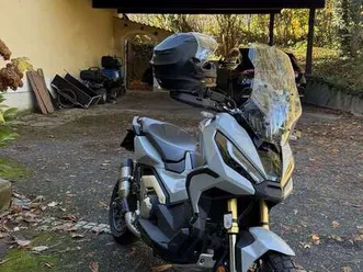 honda x-adv 750 dct - modell 2022 grau