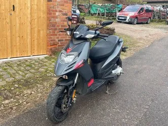 scooter aprilia