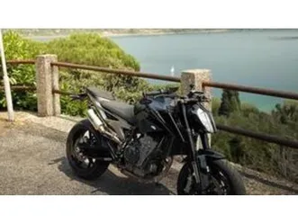 790 duke l (2023 - 24)