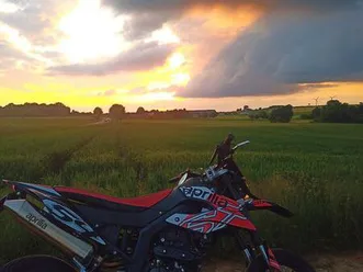 aprilia sx125 saison fahrzeug