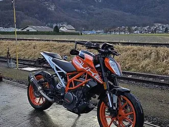 moto ktm duke 390