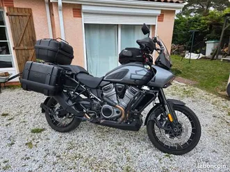 harley pan america 1250s annee 2023