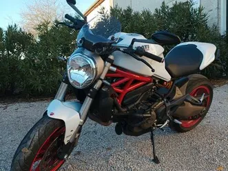 ducati monster 821