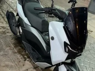 yamaha - nmax 125 tech max