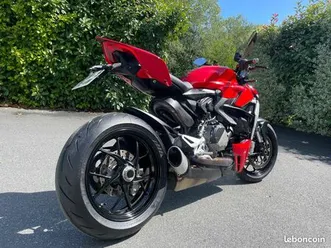 ducati streetfighter v2