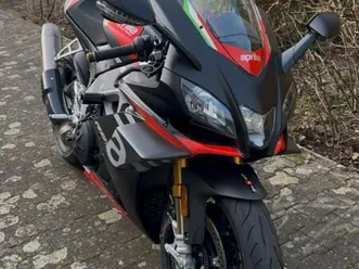 aprilia rsv4 1100 factory euro 4