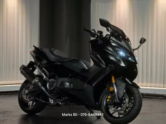 yamaha t-max 560 tech max 120 mil/leovince helsystem/1 ägare