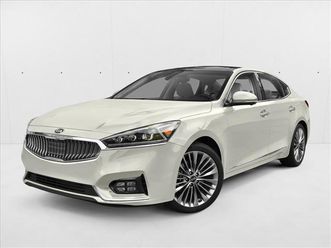 2017 kia cadenza limited