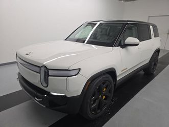 2024 rivian r1s adventure quad motor large pack