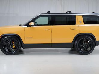2023 rivian r1s adventure