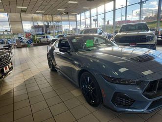 2024 ford mustang gt premium