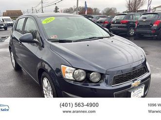 2016 chevrolet sonic lt