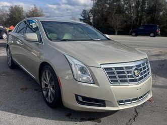 2013 cadillac xts base