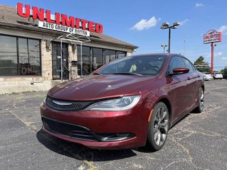 2015 chrysler 200 s
