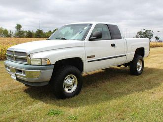 2001 dodge ram 2500 base