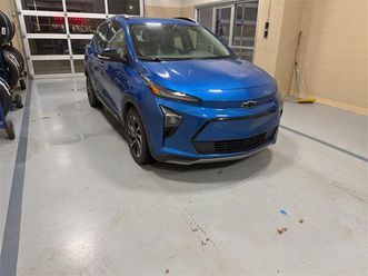 used 2023 chevrolet bolt euv premier