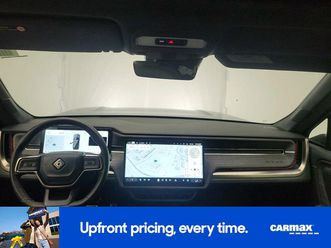used 2023 rivian r1s adventure quad-motor large