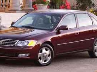 used 2004 toyota avalon xls