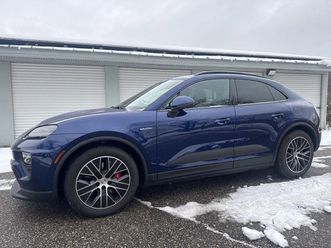 certified 2025 porsche macan 4s