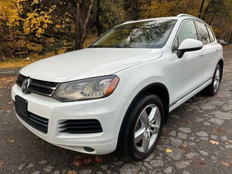 used 2012 volkswagen touareg vr6 lux