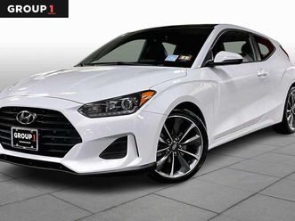 used 2019 hyundai veloster 2