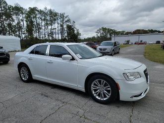 used 2018 chrysler 300 touring