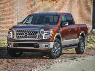 used 2018 nissan titan sv