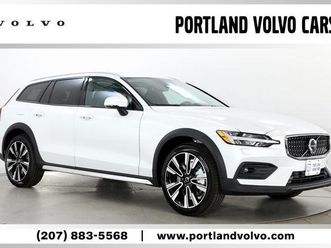 new 2026 volvo v60 cross country b5 ultra