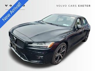 used 2024 volvo s60 b5 core dark theme