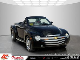 used 2005 chevrolet ssr base
