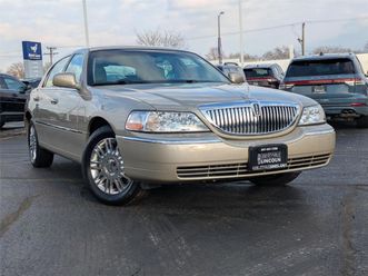 used 2009 lincoln town car signature limited