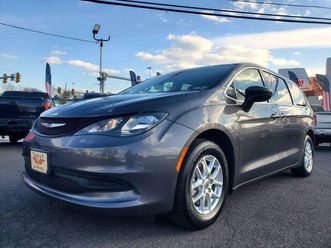 used 2022 chrysler voyager lx