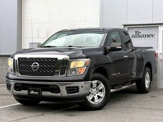 used 2018 nissan titan sv