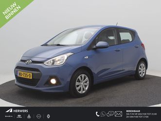 hyundai i10 1.0i i-motion comfort / all seasonbanden / airco climate control / apple carplay & android auto / cruise control / dealer onderhouden / elektrische 