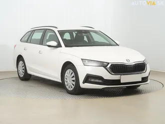 skoda octavia 2.0 tdiambition , čr,1.maj, tempomat za 15 100 €