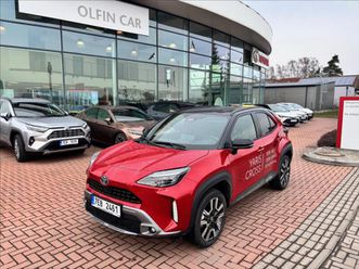 toyota yaris 1,5 hev executive