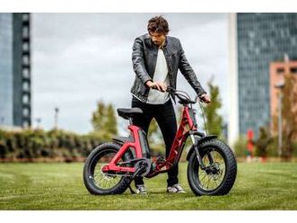 FANTIC MOTOR ISSIMO FUN O URBAN BICICLETTA ELETTRICA Used - the parking  motorcycles