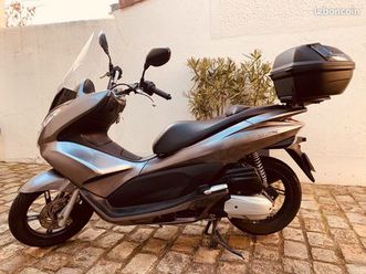 HONDA honda-pcx-125-de-2012 Used - the parking motorcycles