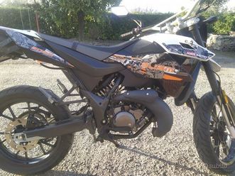 Ksr Moto Moto Ksr Tr 50 Sm 2t Gebrauchtmotorrad